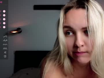 girl My Sexy Wet Pussy Cam On Chaturbate with beverly_hillls