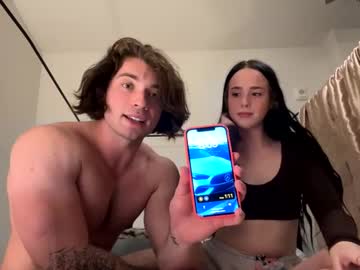 couple My Sexy Wet Pussy Cam On Chaturbate with alexilottt