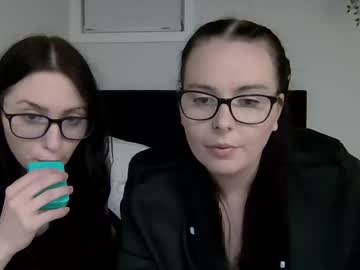 couple My Sexy Wet Pussy Cam On Chaturbate with amberxorae