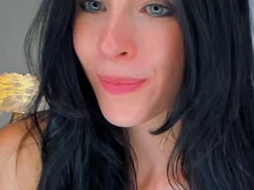 girl My Sexy Wet Pussy Cam On Chaturbate with uwunikaa