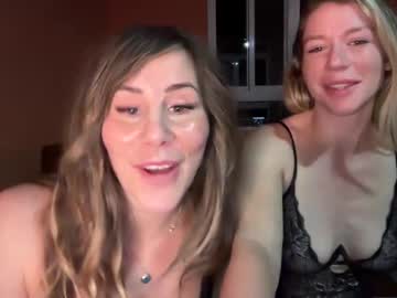 couple My Sexy Wet Pussy Cam On Chaturbate with novafoxx