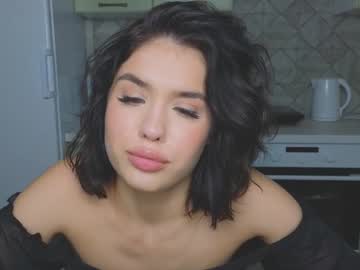 girl My Sexy Wet Pussy Cam On Chaturbate with mia__lunaa